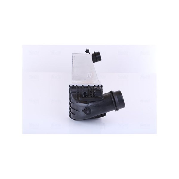 Intercooler Nissens 96139 NISSENS Intercooler Nissens 96139 NISSENS