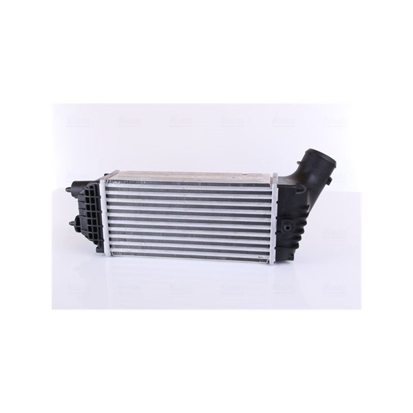 Intercooler Nissens 96518 NISSENS Intercooler Nissens 96518 NISSENS