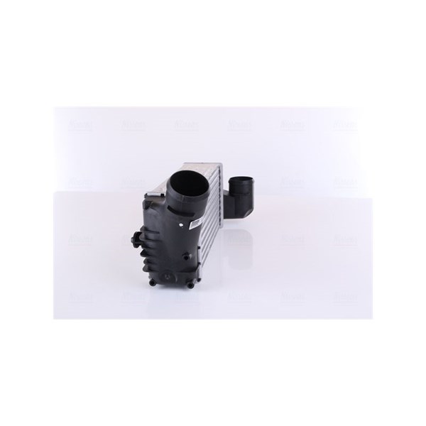 Intercooler Nissens 96518 NISSENS Intercooler Nissens 96518 NISSENS
