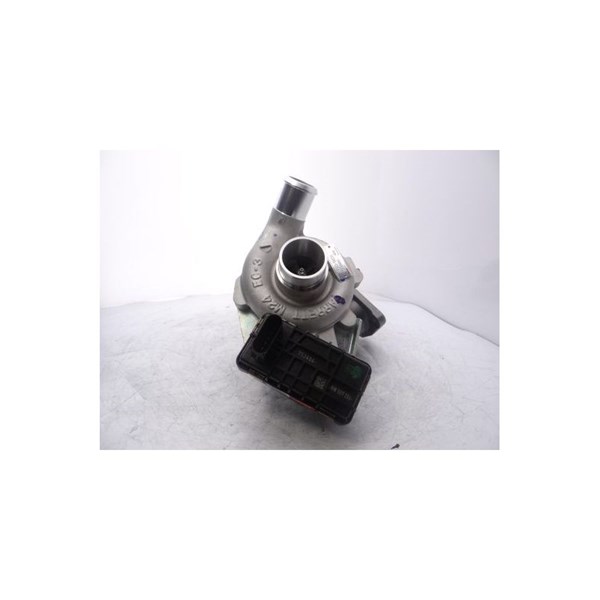 Turbo Garrett 767933-9015W GARRETT Turbo Garrett 767933-9015W GARRETT