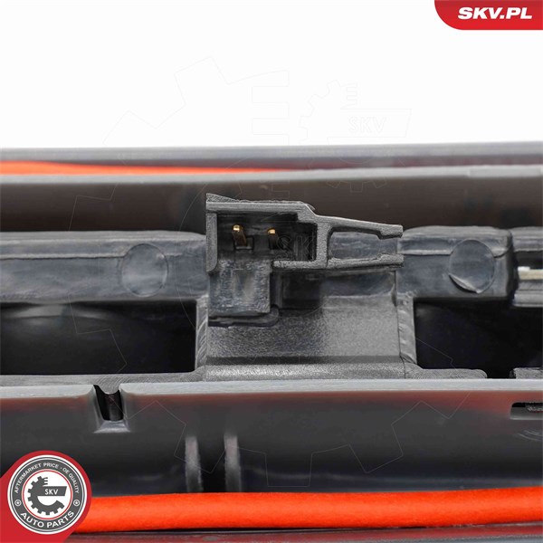 Extra bromsljus, Mitt Esen skv 72SKV825 ESEN SKV Extra bromsljus, Mitt Esen skv 72SKV825 ESEN SKV