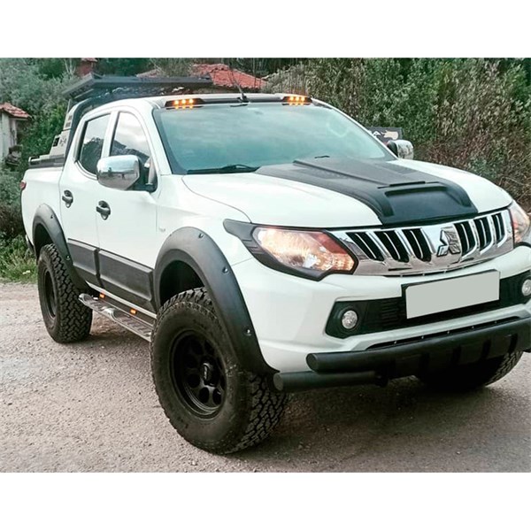 Stänkskärmsbreddare Mitsubishi L200 tr5/Fiat Fullback 15-19 Onewa OneWay Stänkskärmsbreddare Mitsubishi L200 tr5/Fiat Fullback 15-19 Onewa OneWay