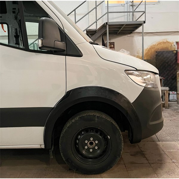 Stänkskärmsbreddare Set Mercedes Sprinter W907 2018- Oneway OW FF OneWay