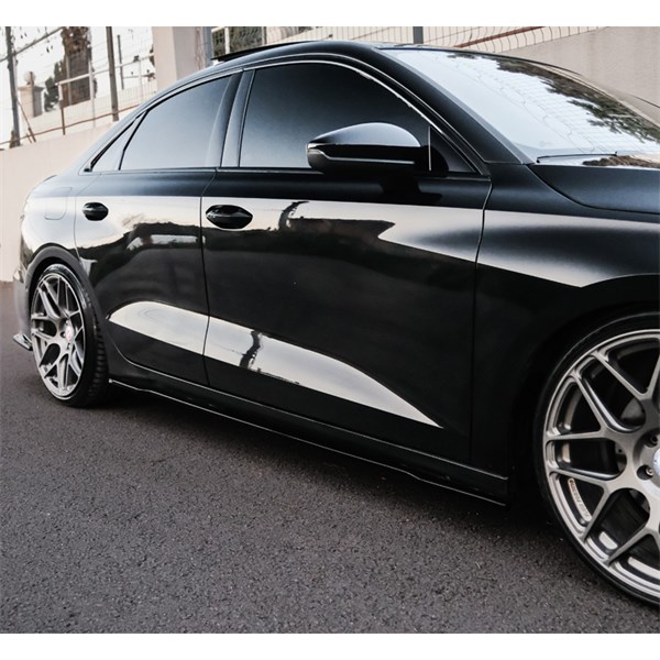 Sidokjolar Audi A3 (8Y) Sedan/SB 2020-2024 Oneway OW SS10057 OneWay