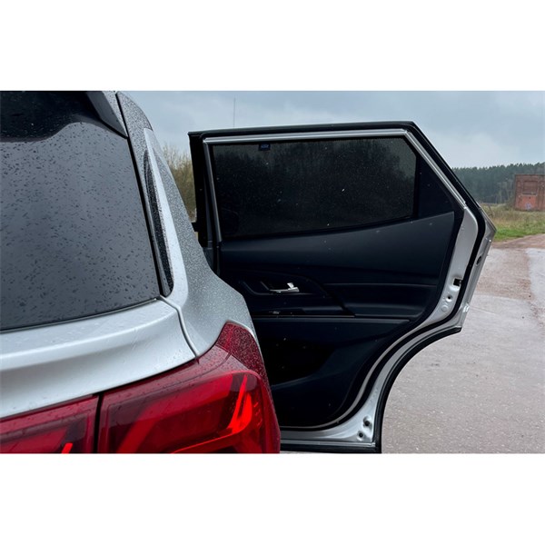 Solskydd, Bak Car shades PV SSKOR5B18 Car Shades Solskydd, Bak Car shades PV SSKOR5B18 Car Shades