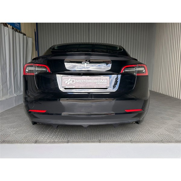 Bakre stötfångarkjol (Diffusor) Tesla Model 3 2017-2023 Motordrom Motordrome Bakre stötfångarkjol (Diffusor) Tesla Model 3 2017-2023 Motordrom Motordrome