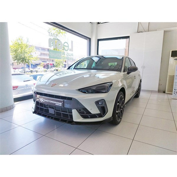 Front spoiler Cupra Leon Mk1 Facelift 2024- Motordrome DX VCU04 Motordrome Front spoiler Cupra Leon Mk1 Facelift 2024- Motordrome DX VCU04 Motordrome