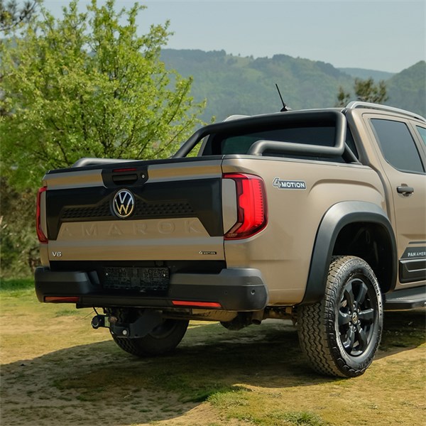 Panel, baklucka VW Amarok MK2 2022- Oneway OW TC07018 OneWay Panel, baklucka VW Amarok MK2 2022- Oneway OW TC07018 OneWay